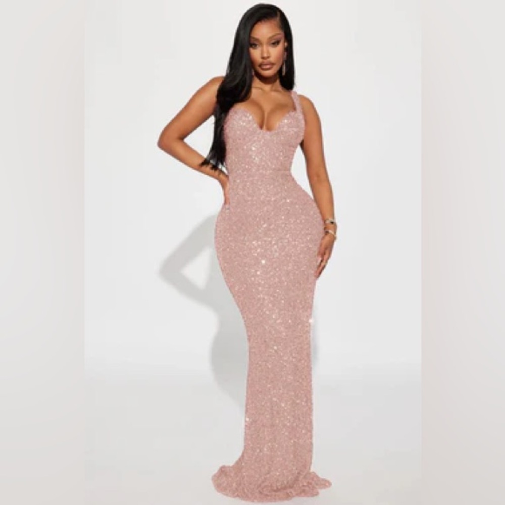 Elegant Pink Sequin Evening Gown